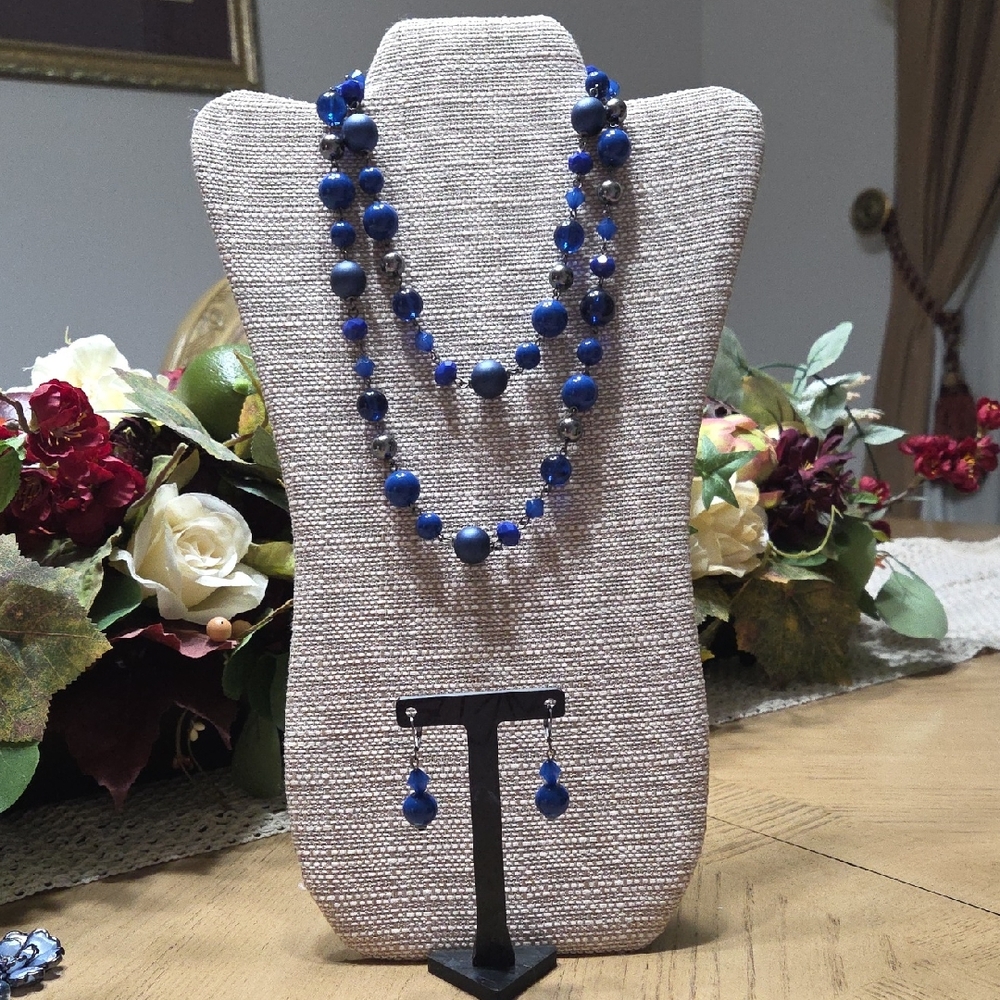 Elegant Blue Beaded Necklace and Earring Set